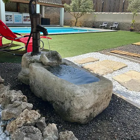 Les Marronniers فندق مبيت وإفطار Lavérune