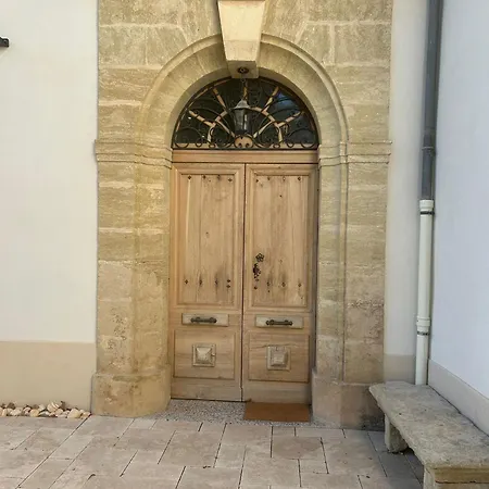 Les Marronniers فندق مبيت وإفطار