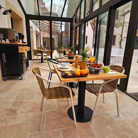 فندق مبيت وإفطار Les Marronniers Lavérune